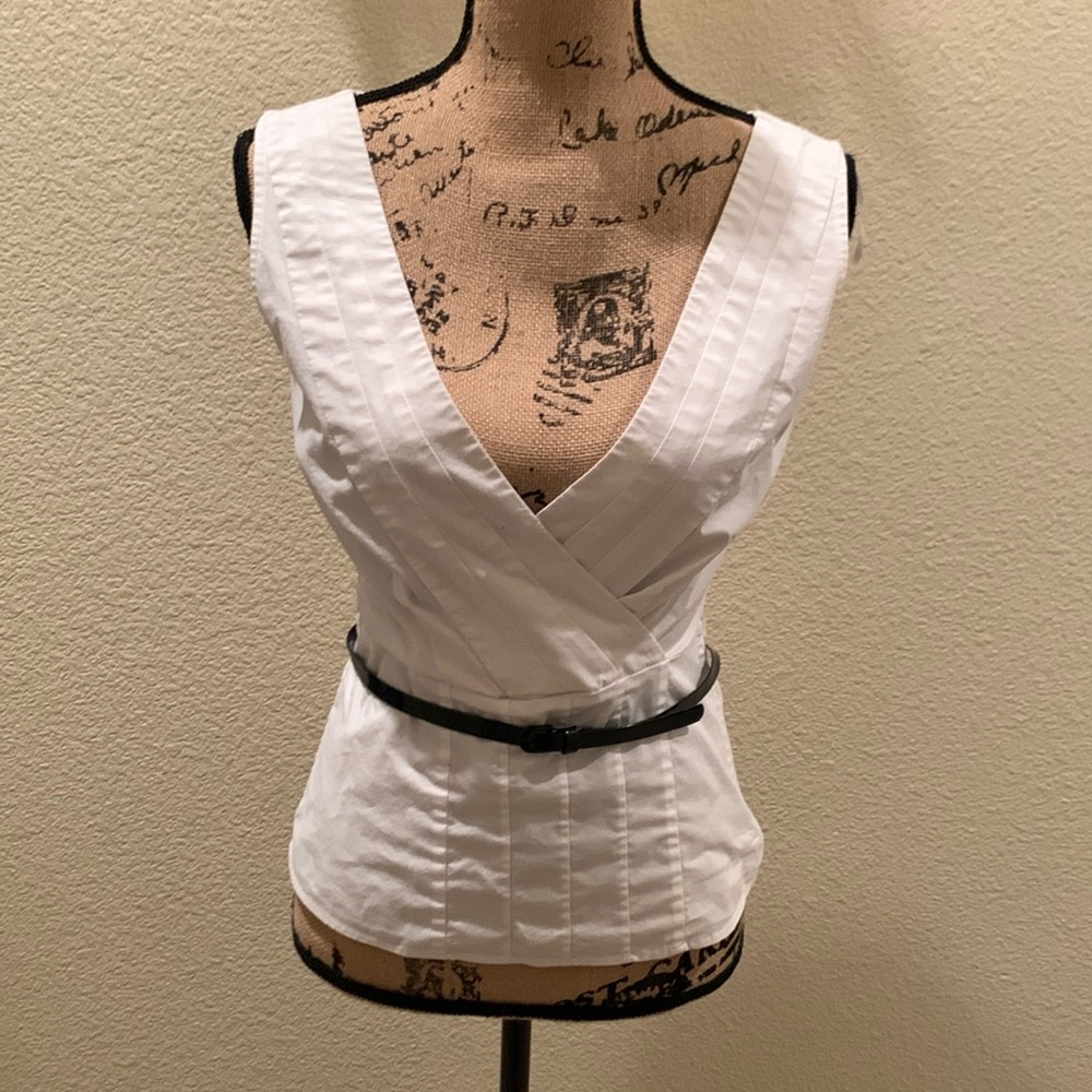 Women’s H&M Sleeveless V-Neck Top with Black Belt